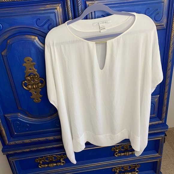 Diane von Furstenberg DVF White Flowy Blouse Small - Picture 1 of 5